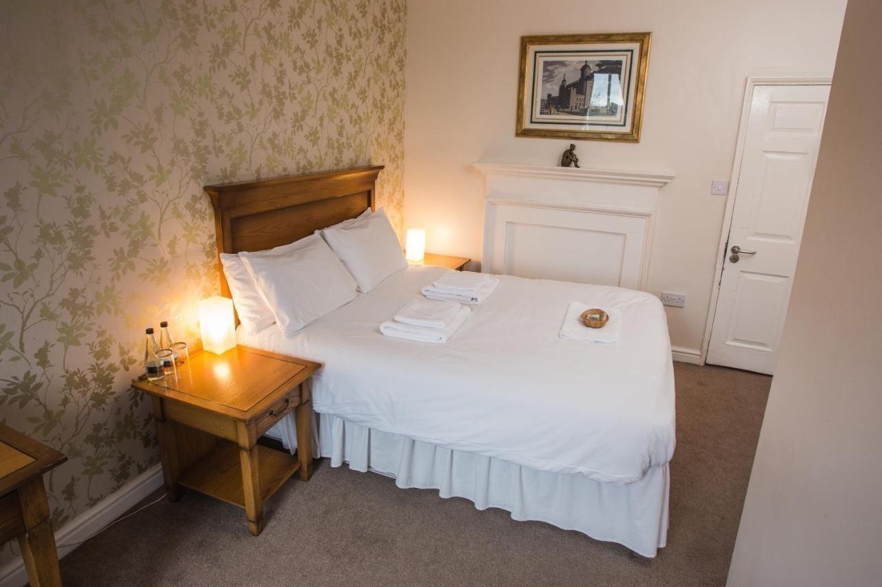 Waggon And Horses Inn